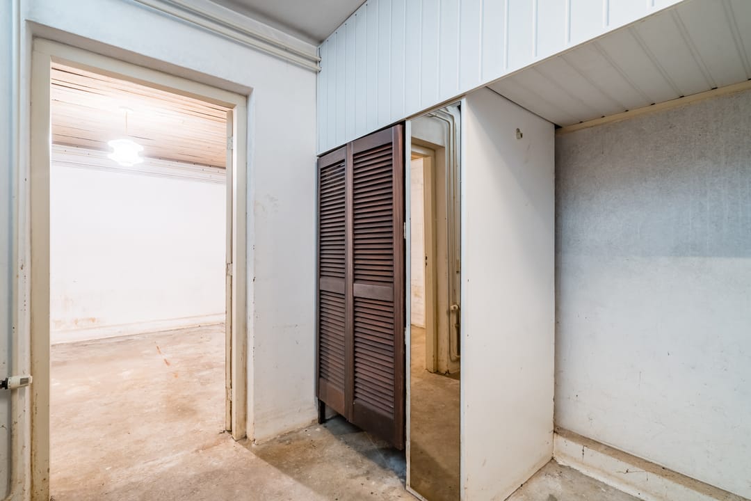 Photo 31 of Eikenhorstweg 2-C