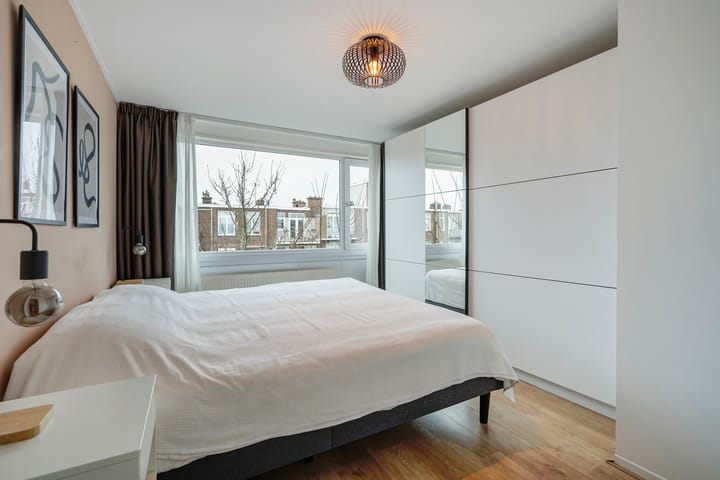 Foto 28 van Bruinbankstraat 19