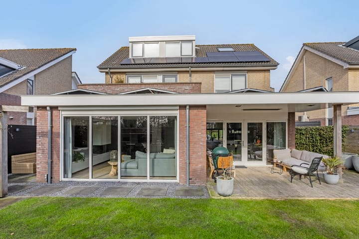 Foto 25 van Brucknerstraat 30