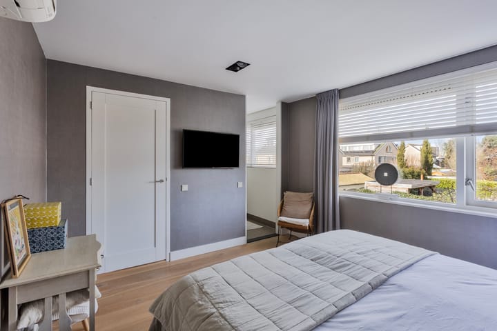 Foto 29 van Brucknerstraat 30