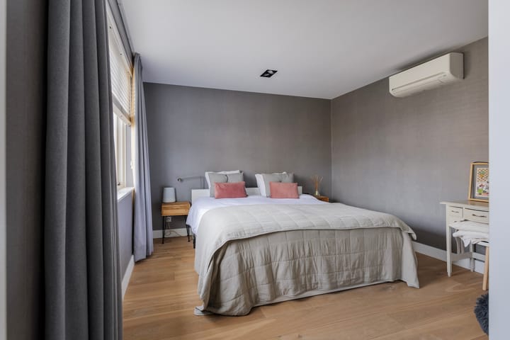 Foto 30 van Brucknerstraat 30