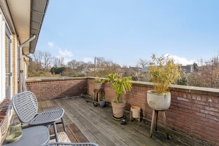 Foto 39 van Brucknerstraat 30