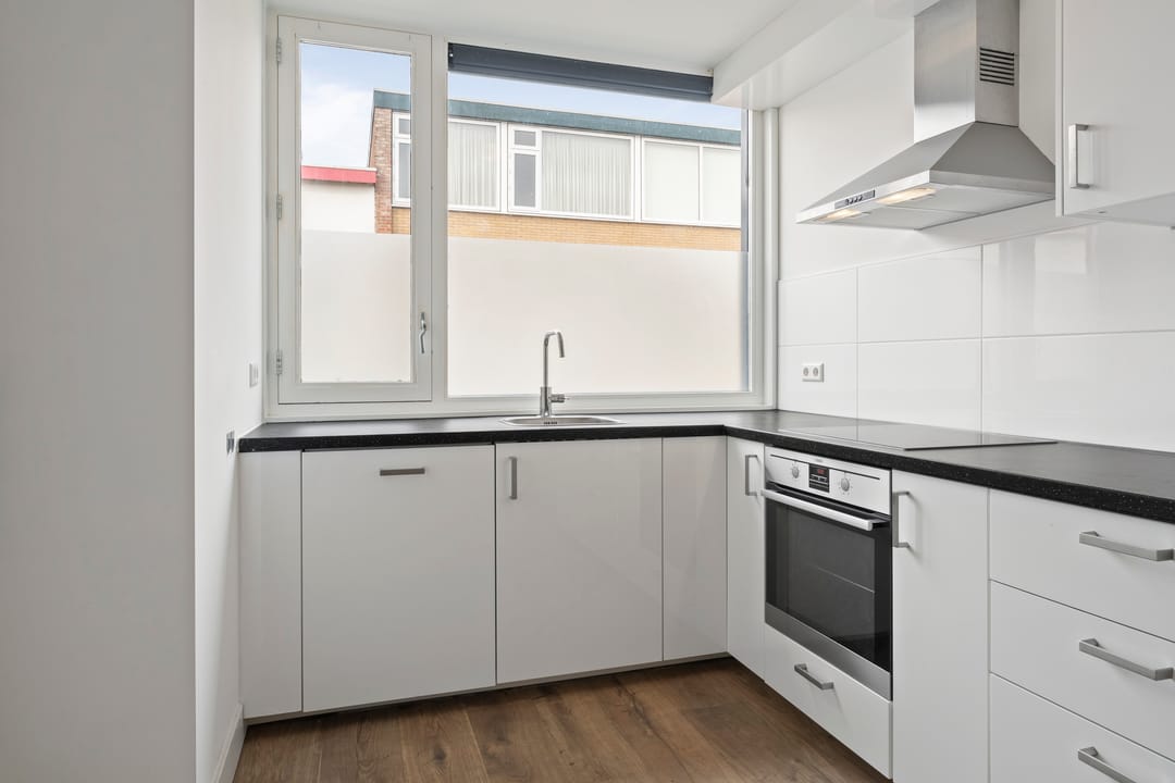 Photo 7 of Reaumurstraat 3