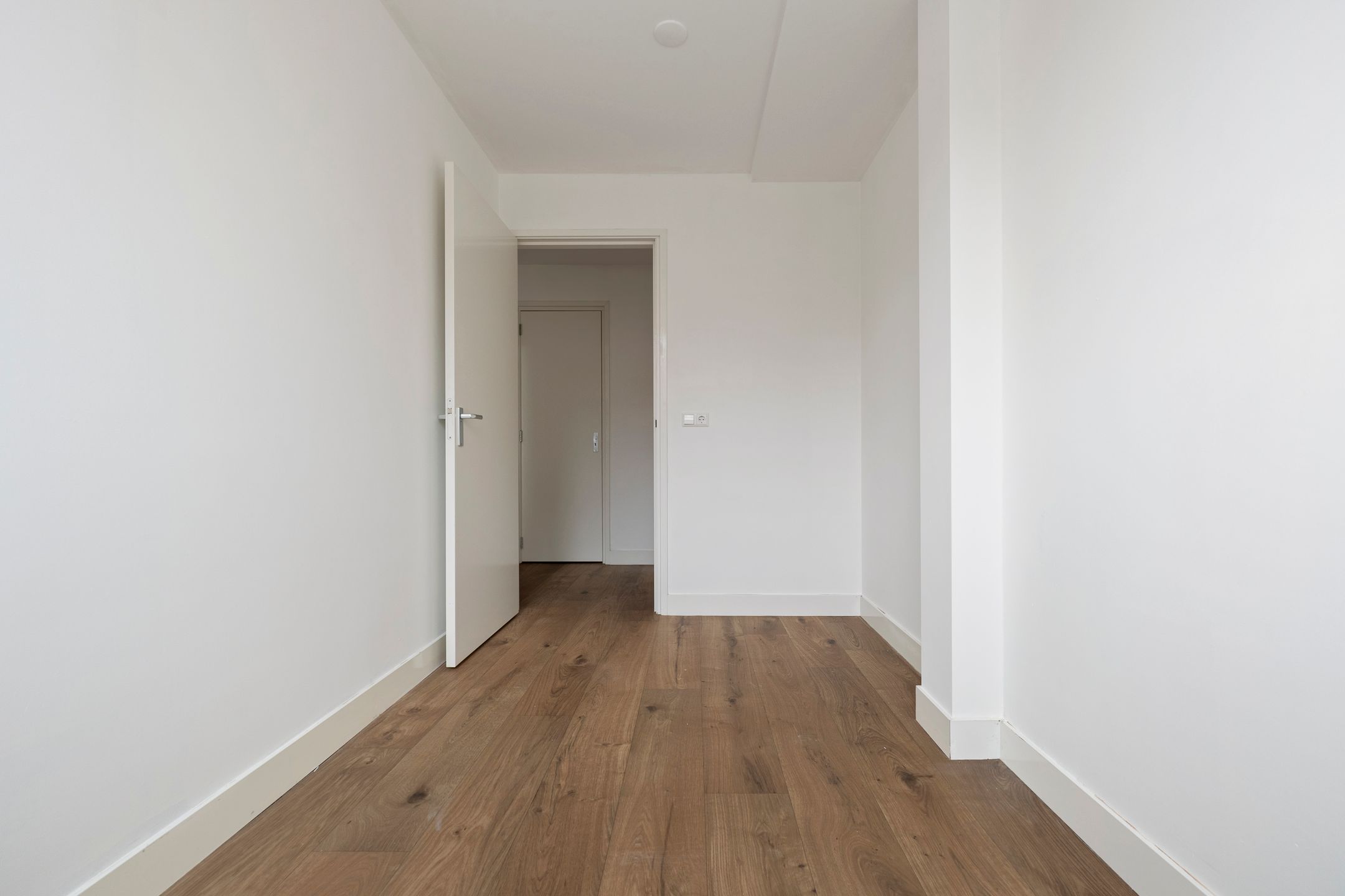 Photo 18 of Reaumurstraat 3