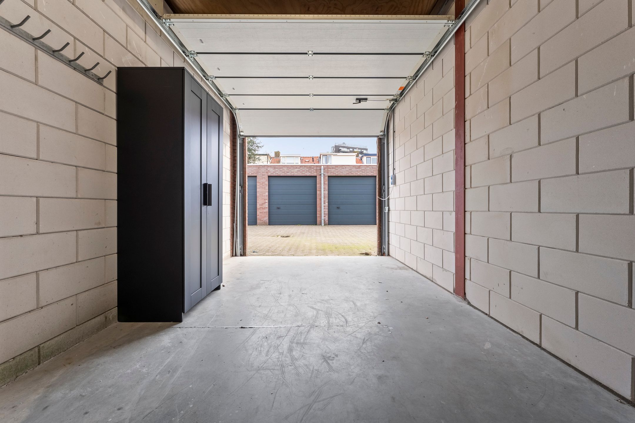 Photo 21 of Reaumurstraat 3