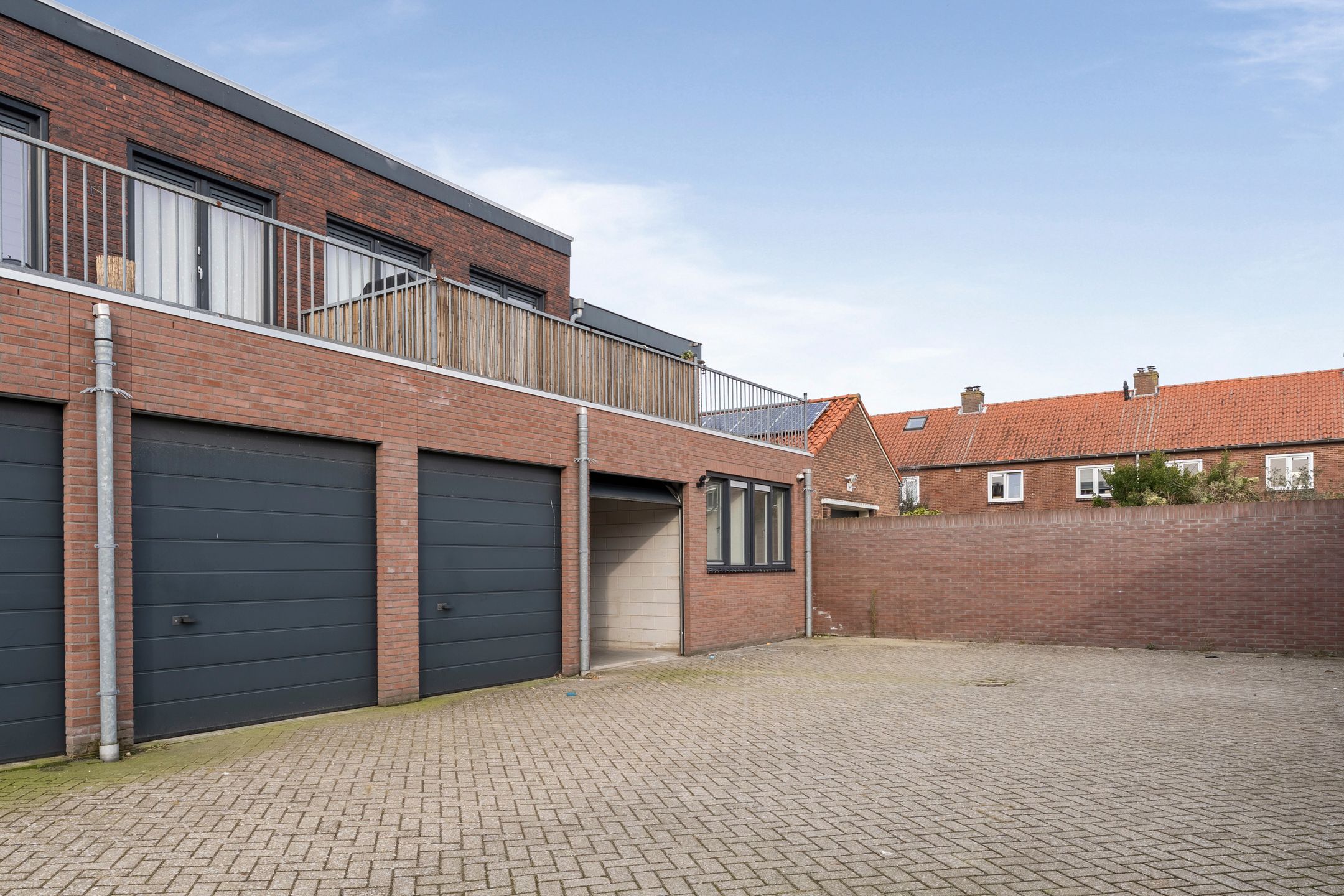 Photo 24 of Reaumurstraat 3