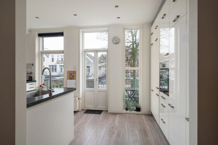 Foto 22 van Erasmusstraat 217