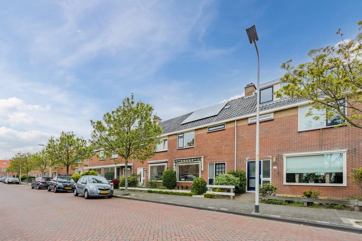 Foto 34 van Pieter Coermanstraat 4