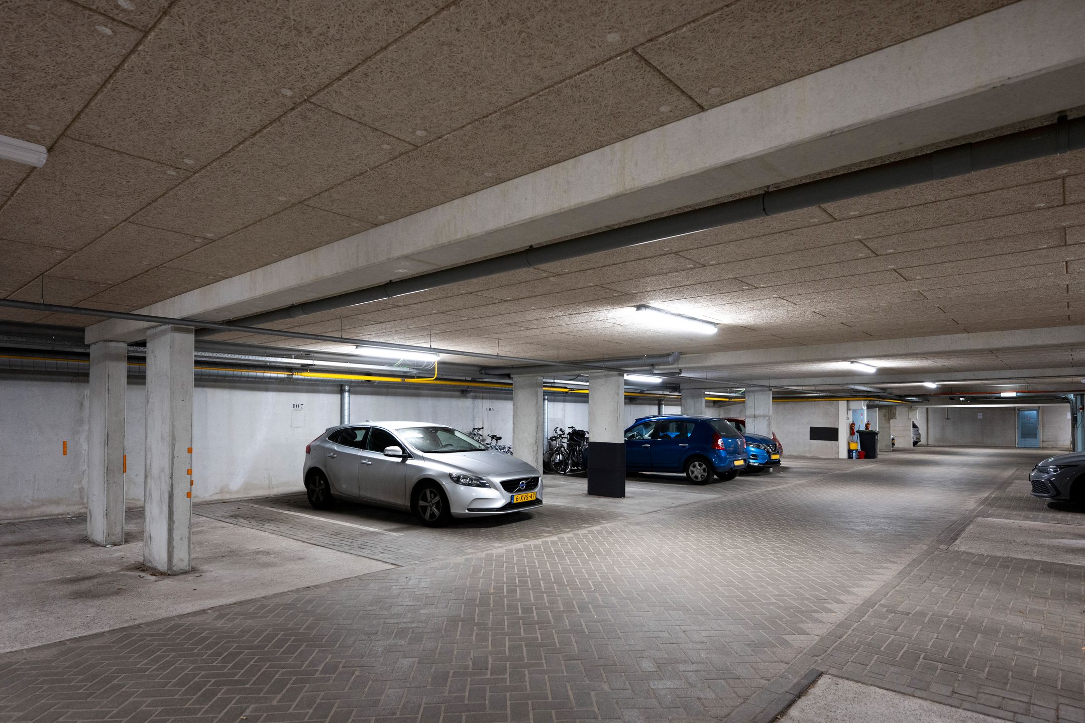 Photo 21 of Molenstraat 107