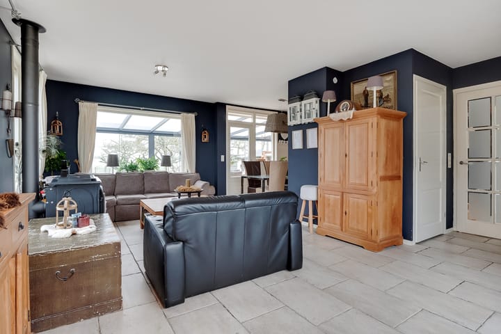 Foto 12 van Hoofdweg 1495