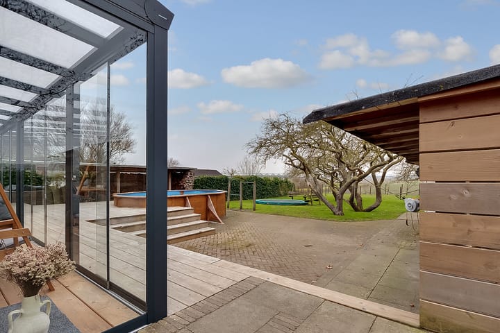 Foto 32 van Hoofdweg 1495