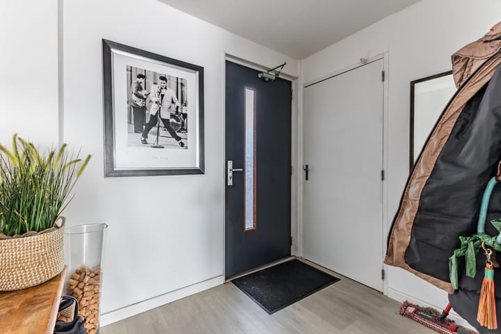 Photo 28 of Egmonderstraatweg 7-B