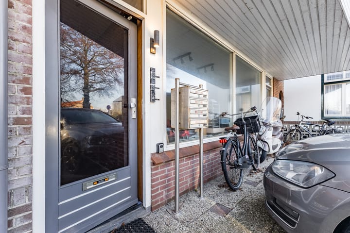 Photo 36 of Egmonderstraatweg 7-B