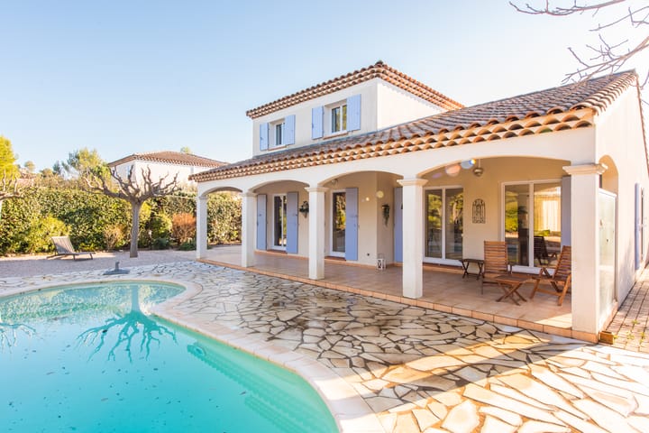 Foto 5 van La Vallee de la Sainte Baume 32