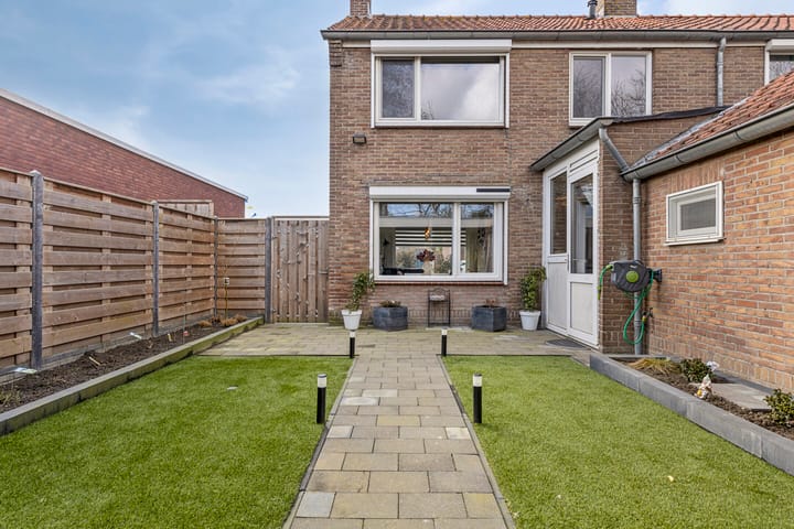 Foto 20 van Burgemeester van Horsighstraat 47