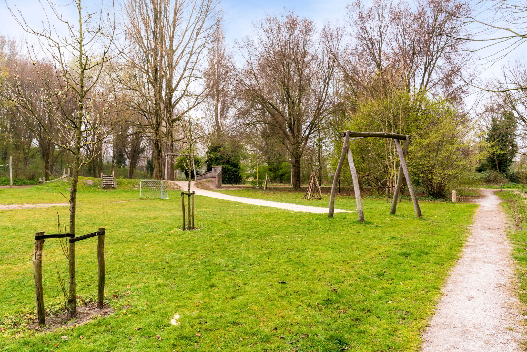 Photo 24 of Maanzaaderf 24