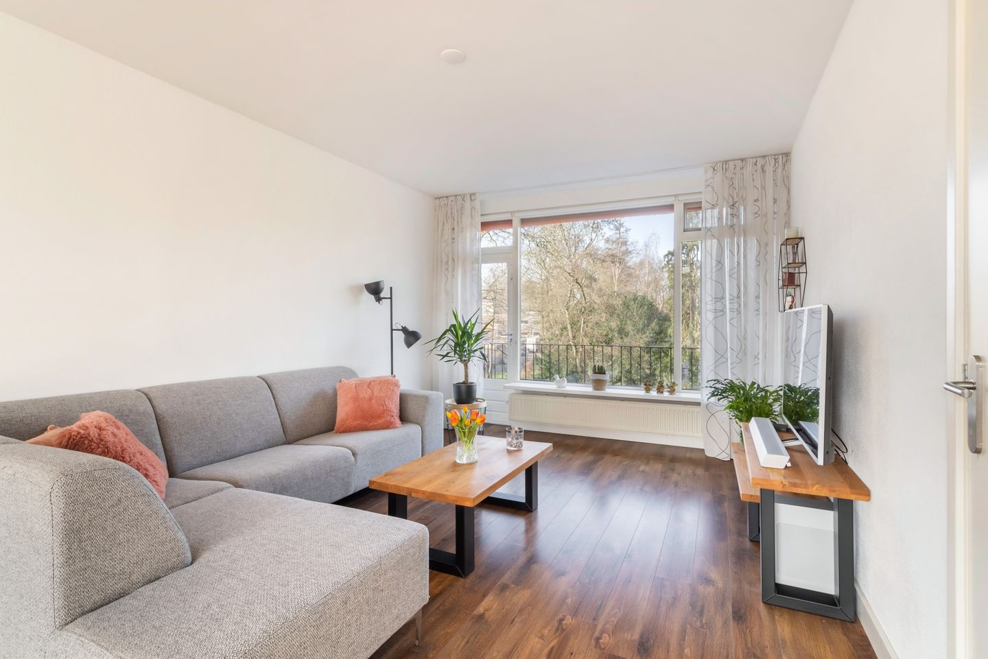 Foto 10 van Abraham Kuyperweg 12