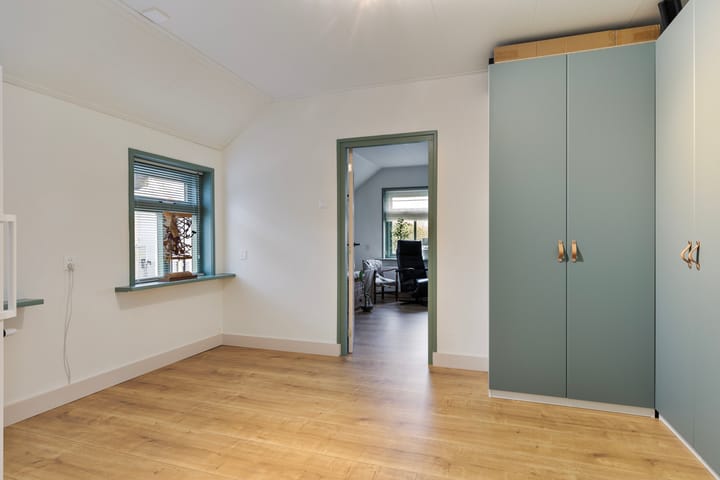 Foto 15 van Zuideinde Oost 9-A