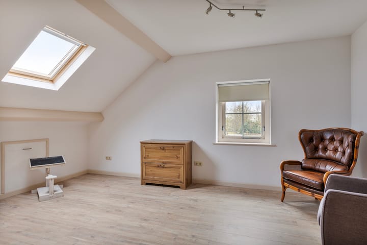 Foto 29 van Zuideinde Oost 9-A