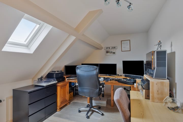 Foto 32 van Zuideinde Oost 9-A