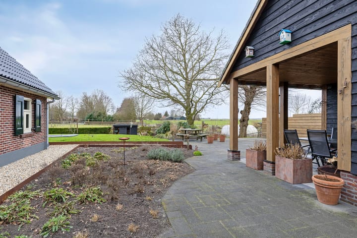 Foto 41 van Zuideinde Oost 9-A