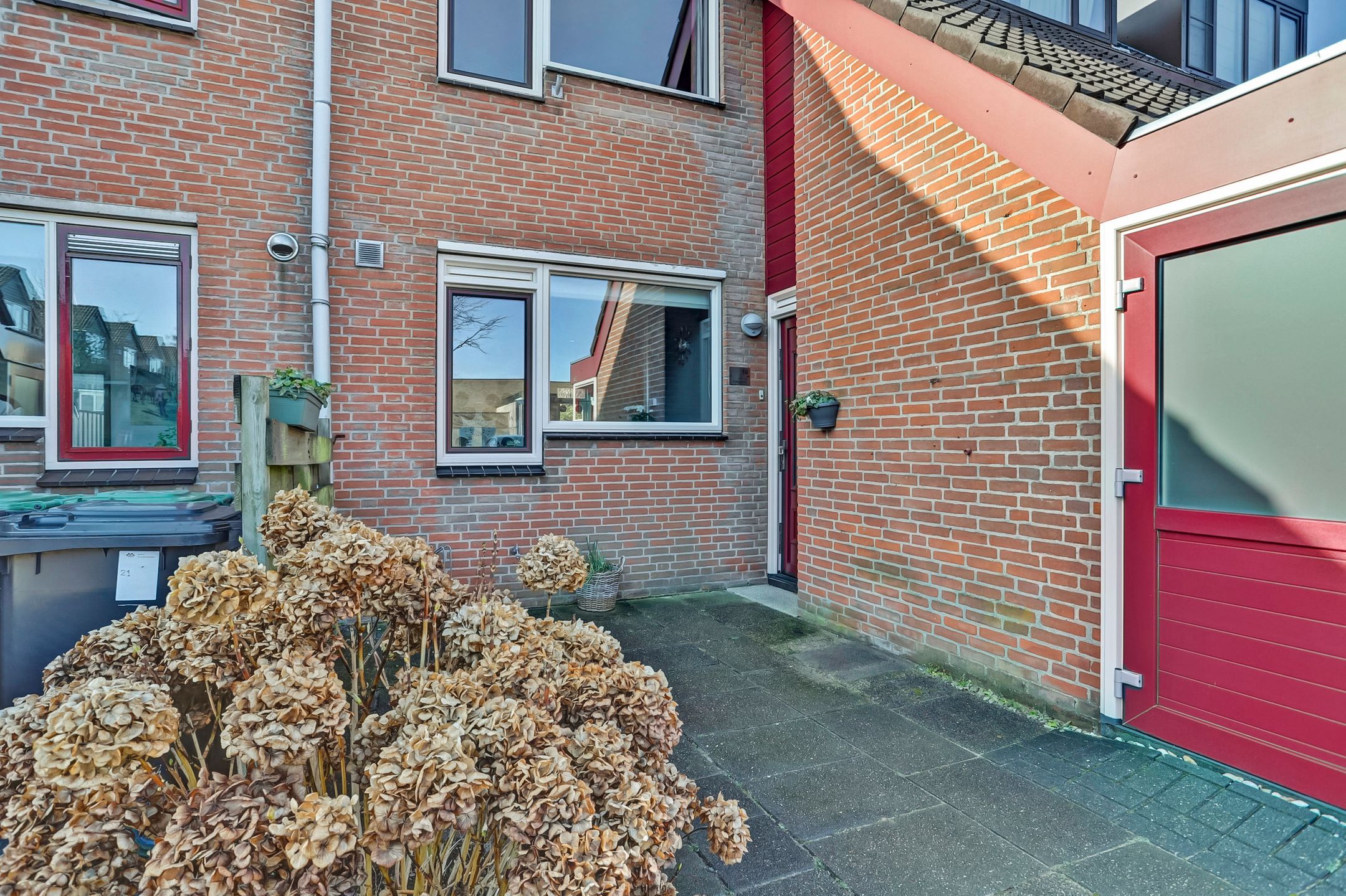 Foto 6 van Moerbeigaarde 19