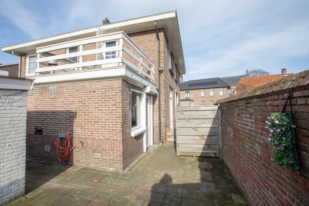 Photo 41 of Kerkhofstraat 4