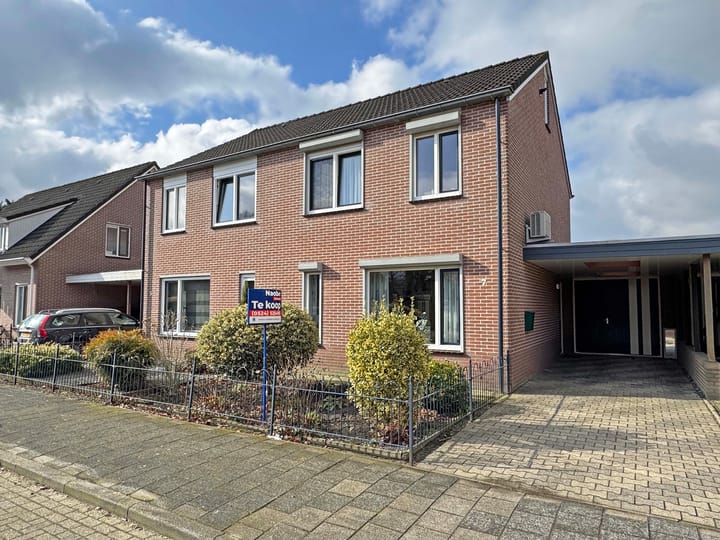 Photo 1 of Haya van Somerenstraat 7