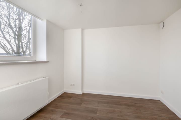 Foto 9 van Zwederstraat 14-E