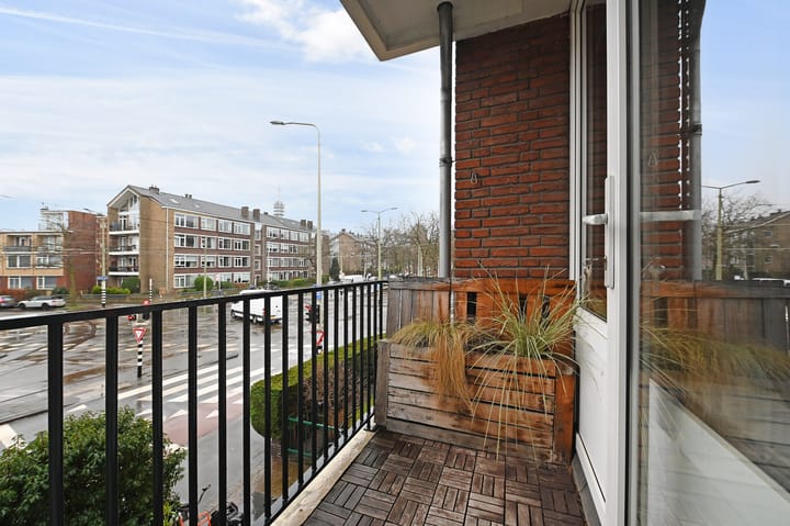 Foto 30 van Juliana van Stolberglaan 170