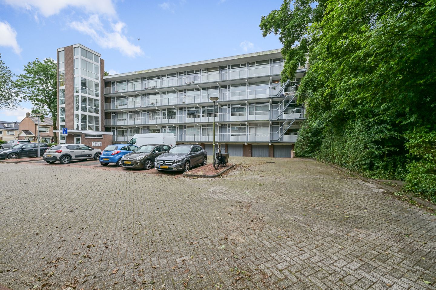 Photo 1 of Jan Ligthartstraat 665