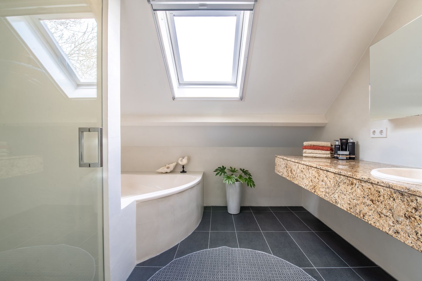 Foto 25 van Tielsestraat 120