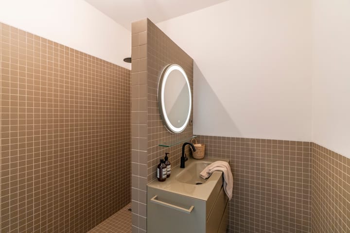 Foto 34 van Hoola van Nootenstraat 358