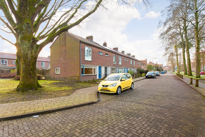 Foto 32 van Rossinistraat 4