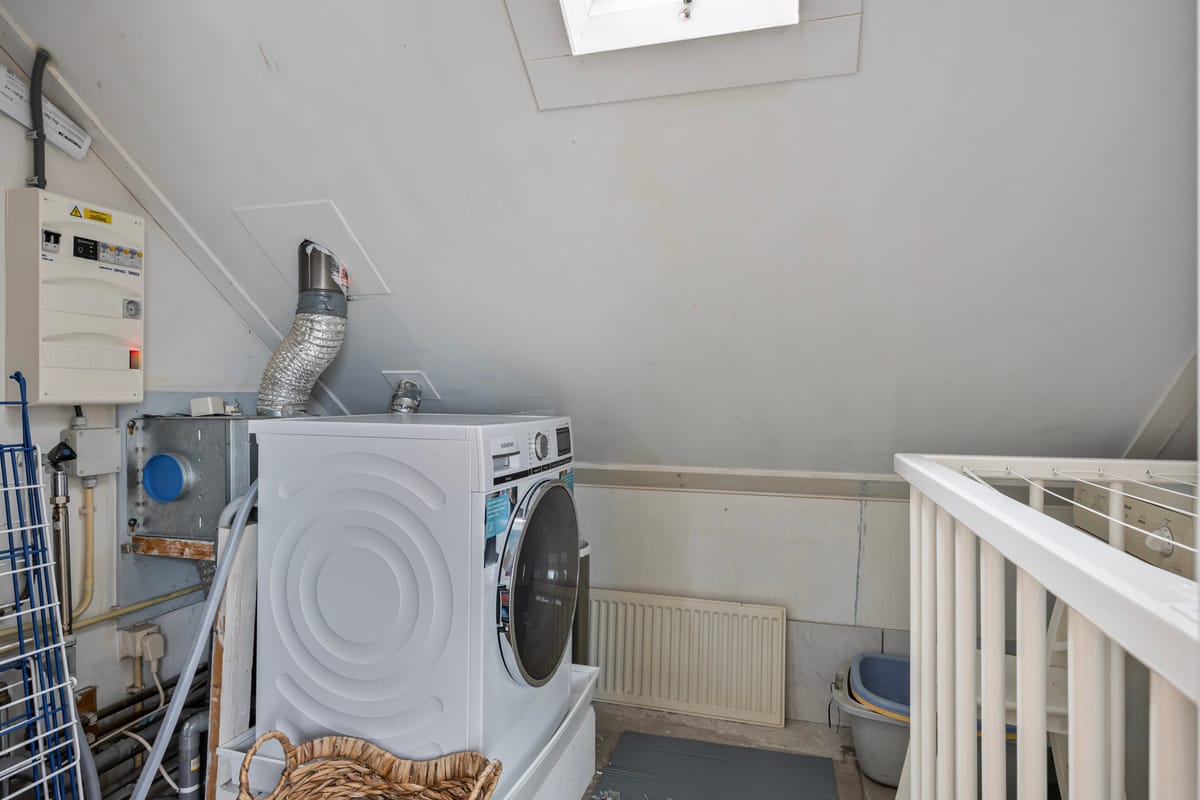 Photo 35 of Elvis Presleystraat 15