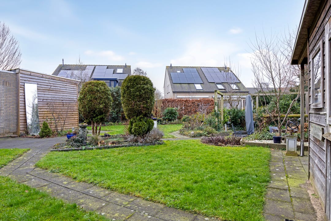 Photo 38 of Elvis Presleystraat 15