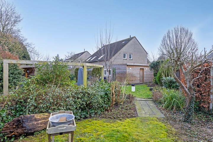 Foto 43 van Elvis Presleystraat 15