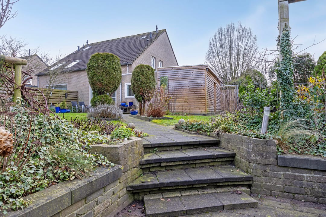 Photo 47 of Elvis Presleystraat 15