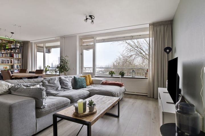 Foto 11 van Zernikelaan 650