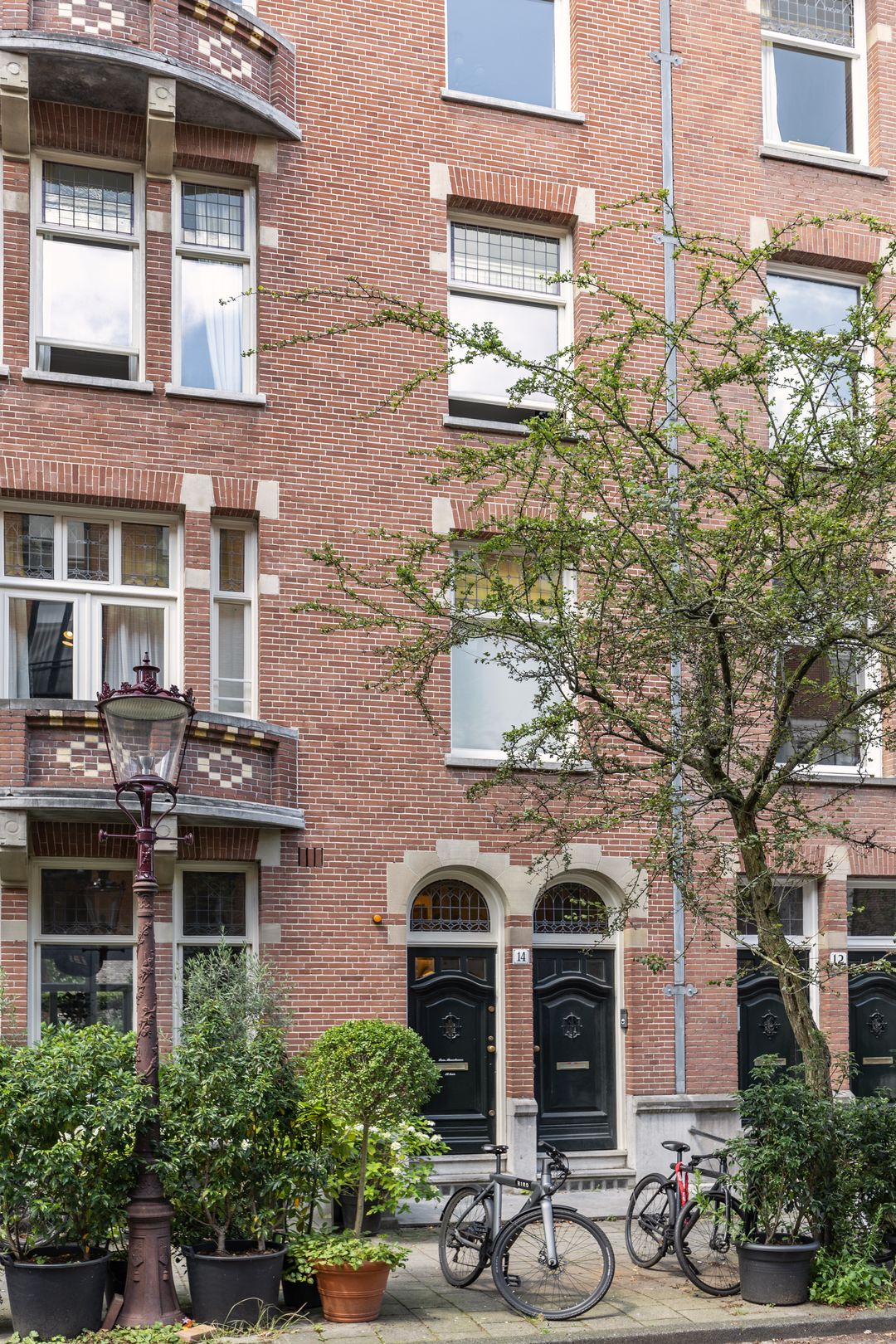 Foto 38 van Pieter de Hoochstraat 14-3