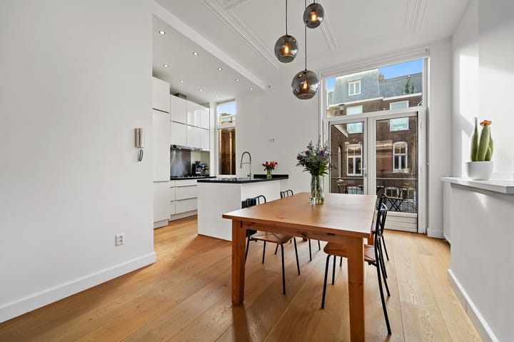 Photo 16 of Johannes Camphuijsstraat 159