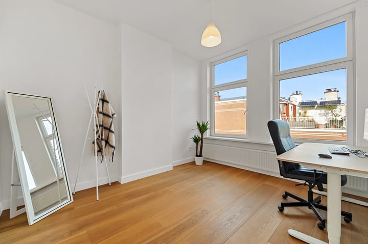 Photo 21 of Johannes Camphuijsstraat 159