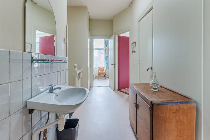 Photo 28 of Mariënpoelstraat 13