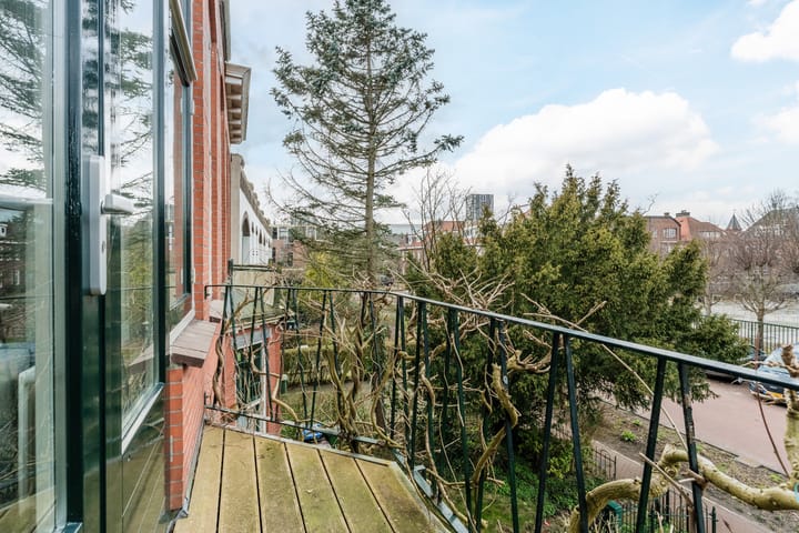 Photo 39 of Mariënpoelstraat 13