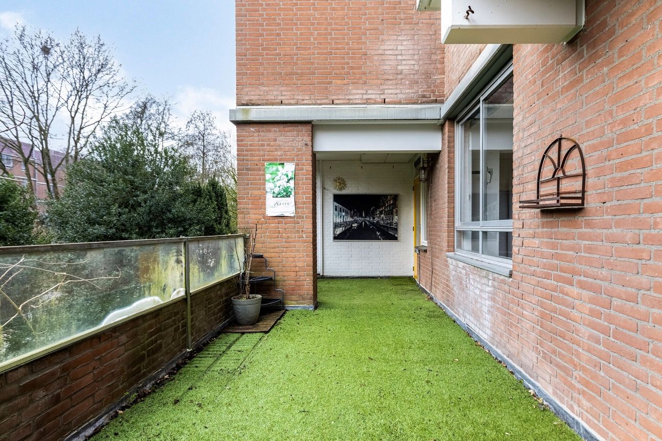 Photo 19 of Leusdenhof 186