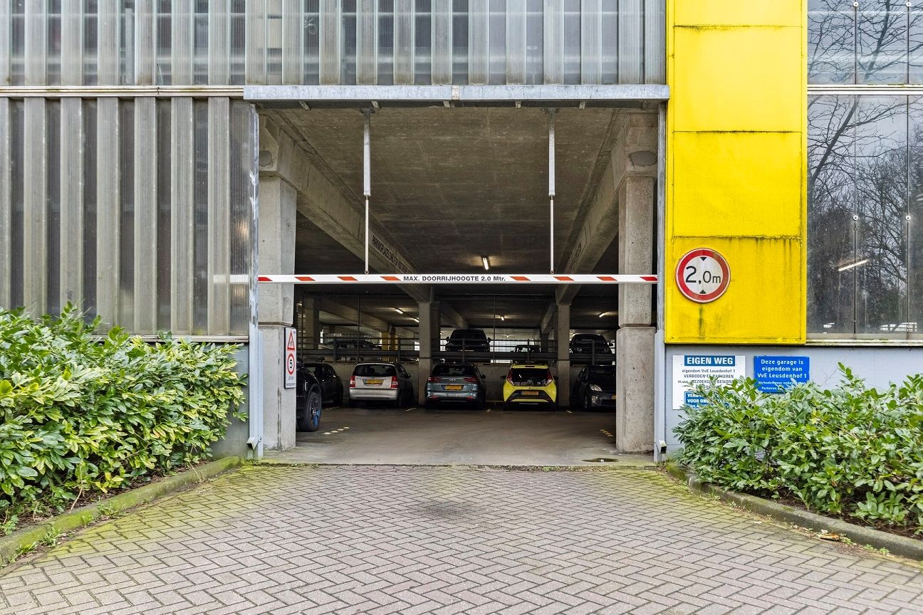 Photo 24 of Leusdenhof 186