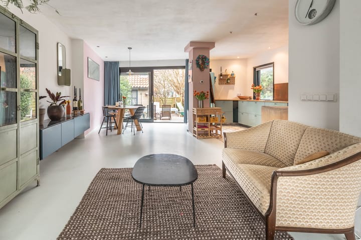 Foto 9 van Burgemeester Bickerstraat 53