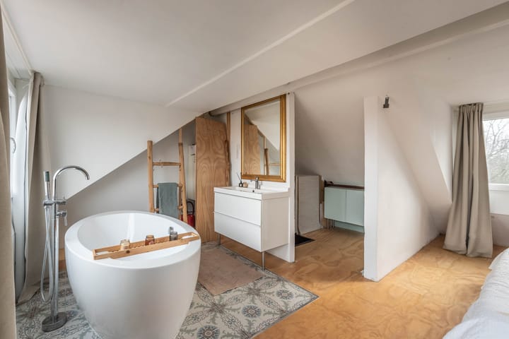 Photo 26 of Burgemeester Bickerstraat 53