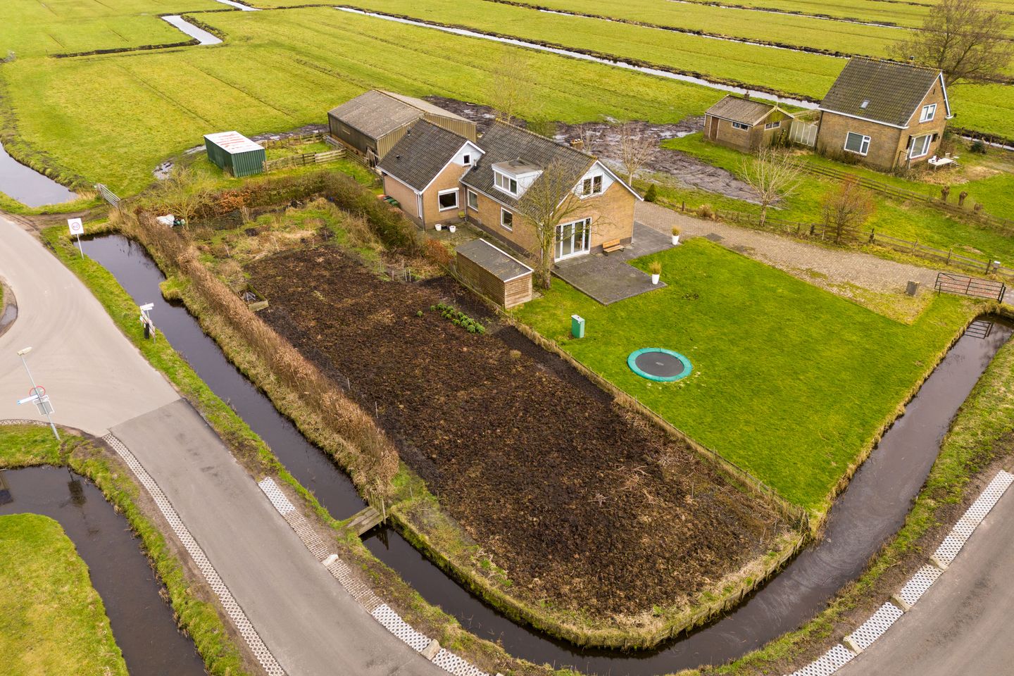 Foto 40 van Keerngouw 36