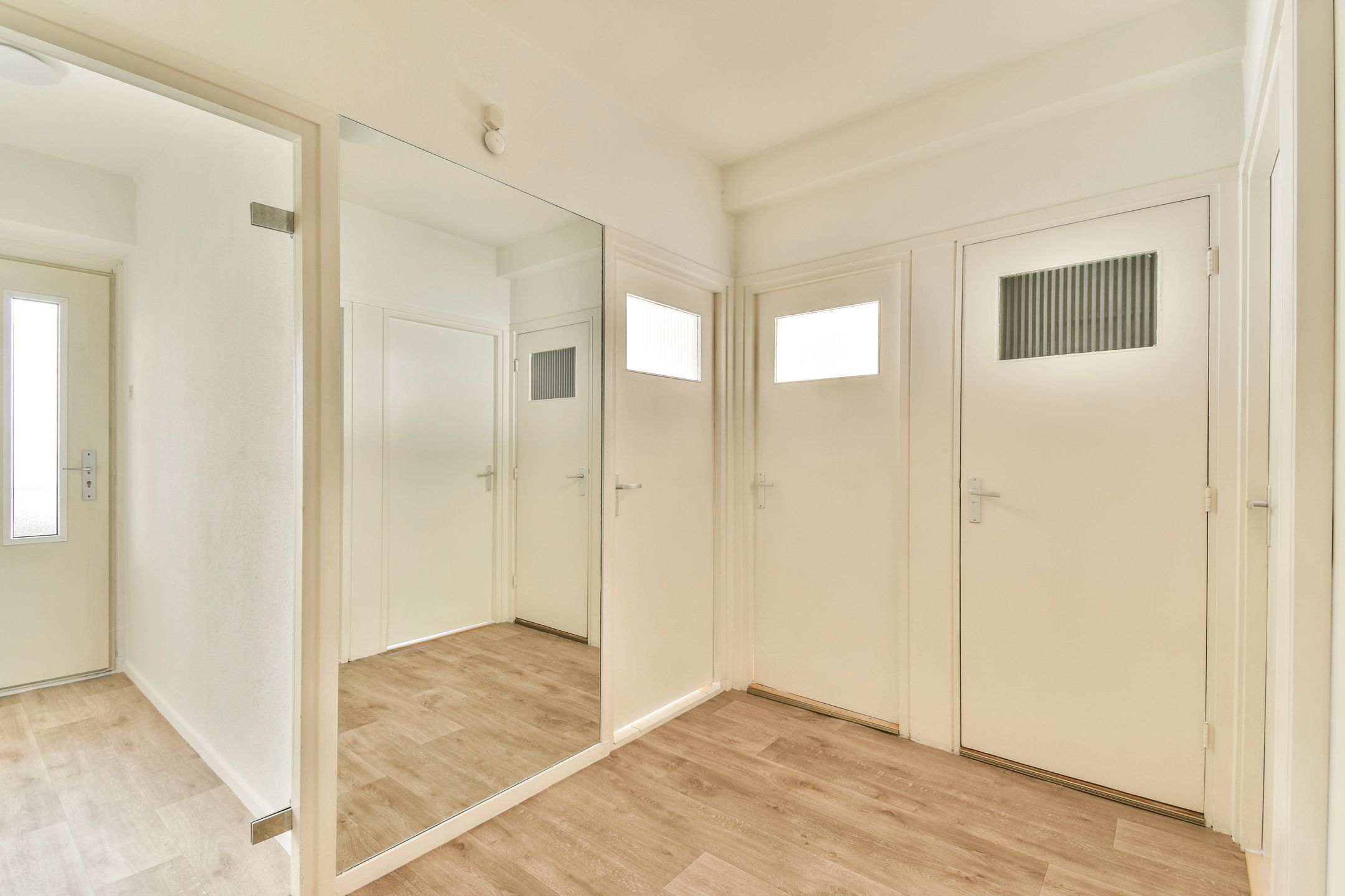 Photo 15 of Burgemeester Hogguerstraat 289